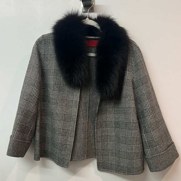 Carolina Herrera Jackets & Blazers - CH Carolina Herrera Herringbone Cardigan Removable Fur Collar Size 6